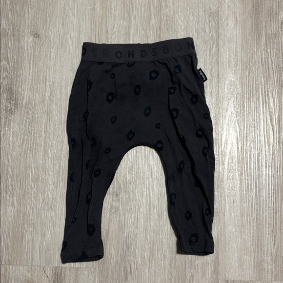 Bonds Charcoal Patterned Baby Pants - Picture 1 of 1